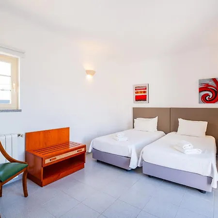 Villa Naomi - Large Garden And Terrace
