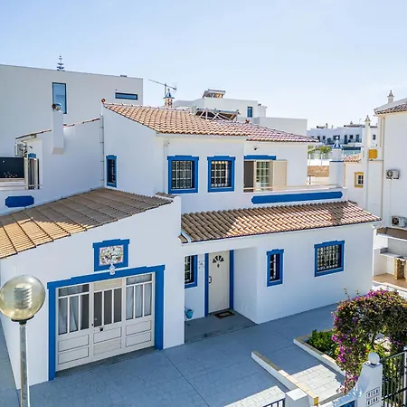 Villa Naomi - Large Garden And Terrace *