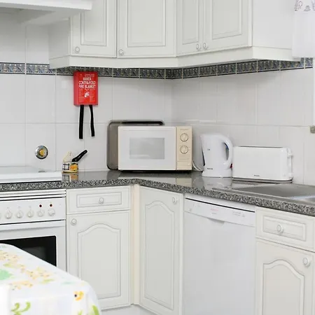 Holiday home Naomi - Large Garden And Terrace Albufeira